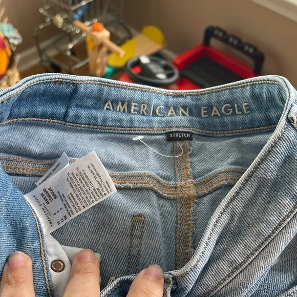 American Eagle Mom Jeans - Picture 2 of 5